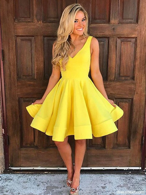 Chic Homecoming Dress V Neck Pleated Back to School Outfits Party Dress Birthday Outfits D7425