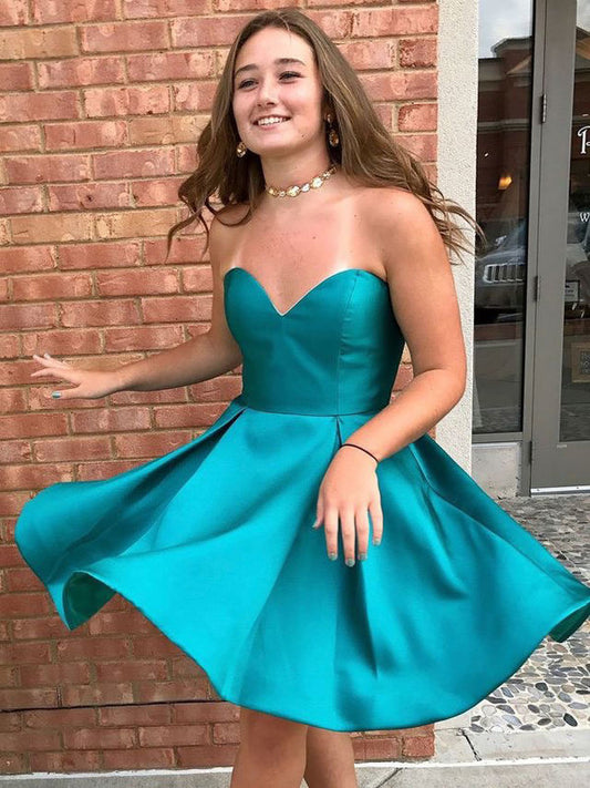 Chic Homecoming Dress Sweetheart Pleated Back to School Outfits Party Dress D7523
