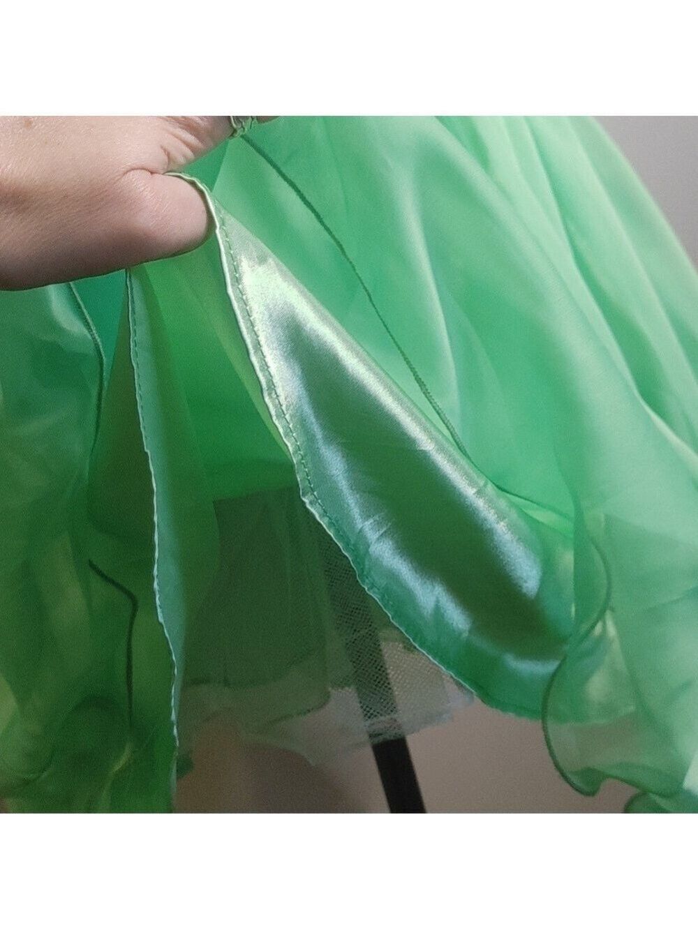 Stunning Homecoming Dress Sweetheart Rinestone Pleated Tulle A-Line Back to School Outfits Party Dress D7929