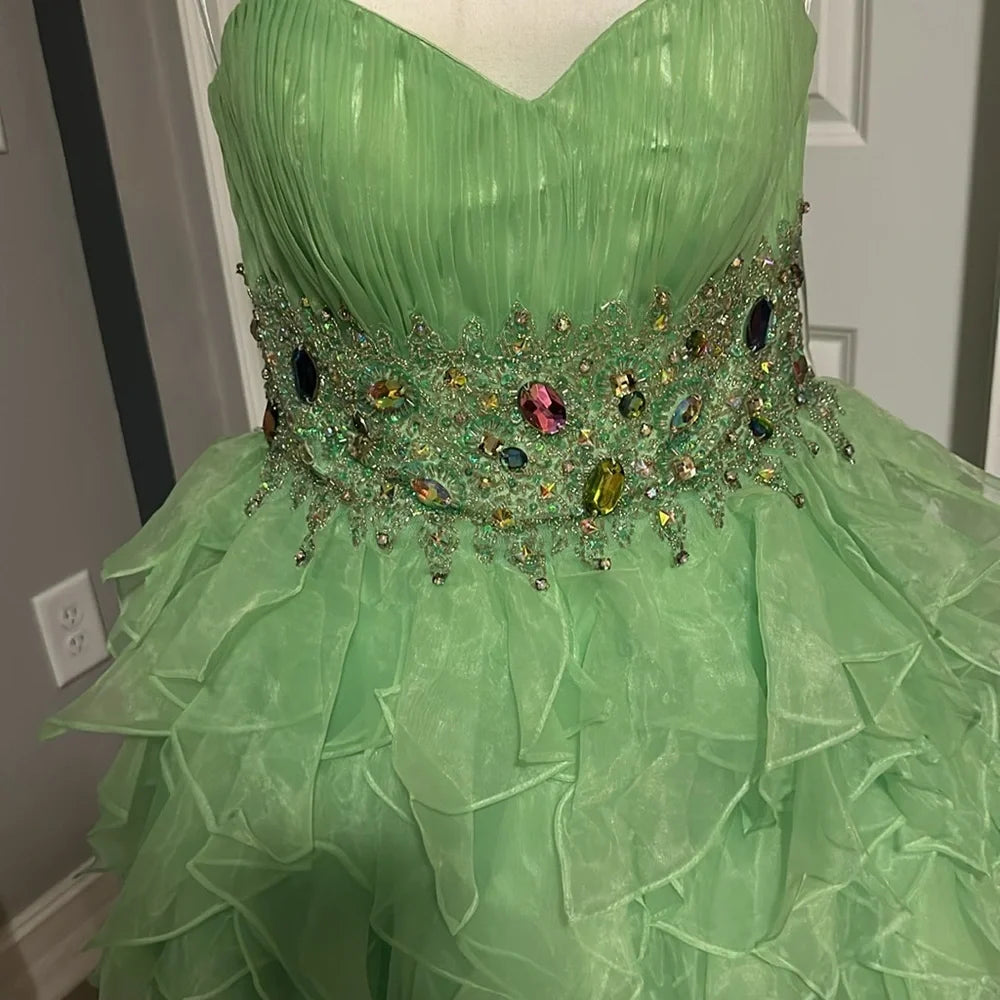 Stunning Homecoming Dress Sweetheart Rinestone Beaded Tulle Cascade A-Line Back to School Outfits Party Dress D7931