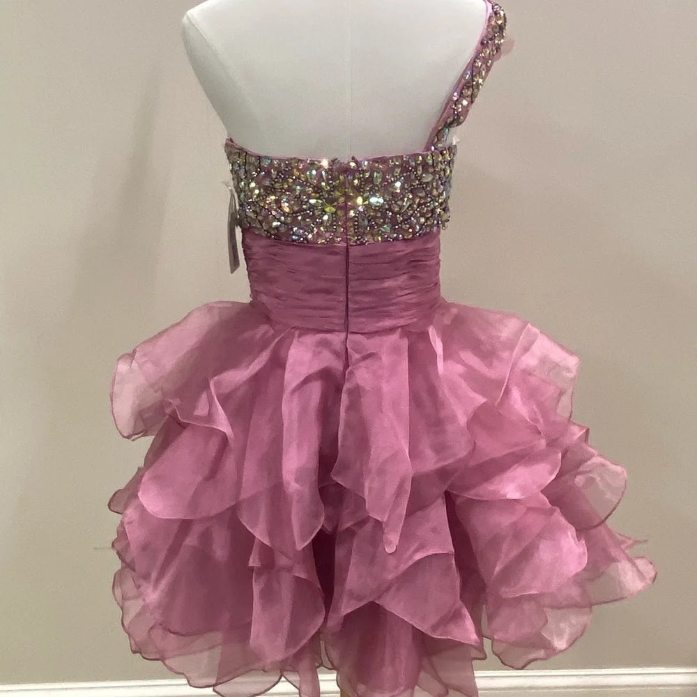 Stunning Homecoming Dress One Shoulder Beaded Sequins Tulle Rinestone Cascade Flower Back to School Outfits Party Dress D7938