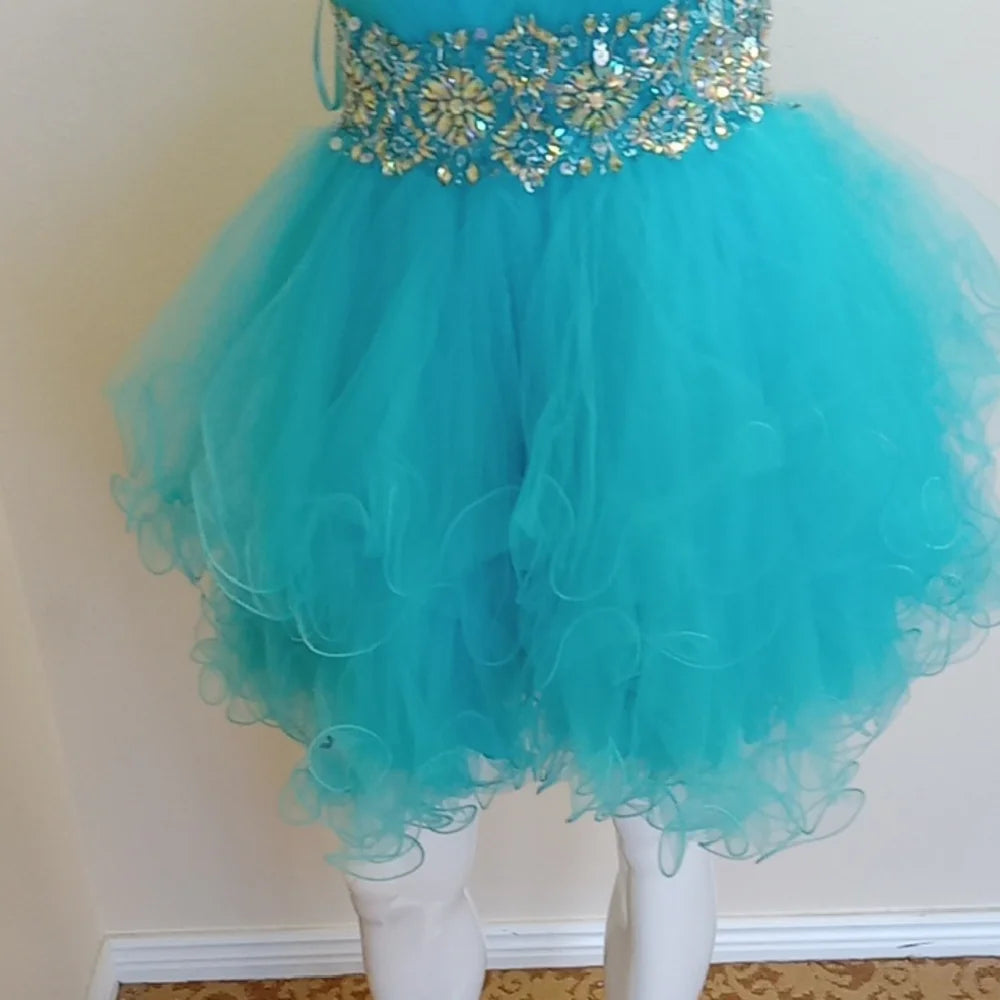 Stunning Homecoming Dress Sweetheart Sequins Bead A-Line Tulle Cascade Back to School Outfits Party Dress D7941