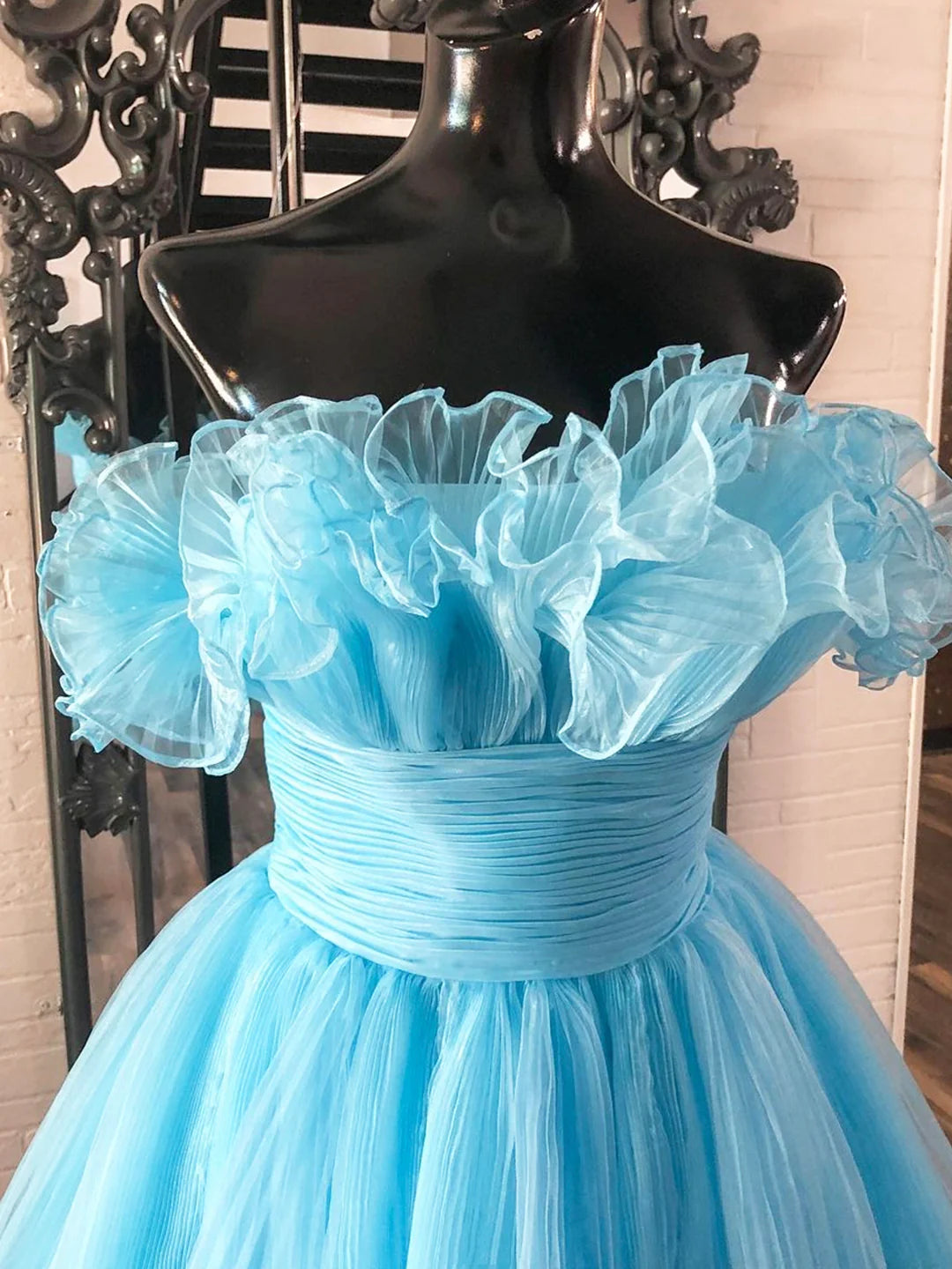 Chic Homecoming Dress Strapless Organza Pleated Short Prom Dress Back to School Outfits Party Dress  D6089
