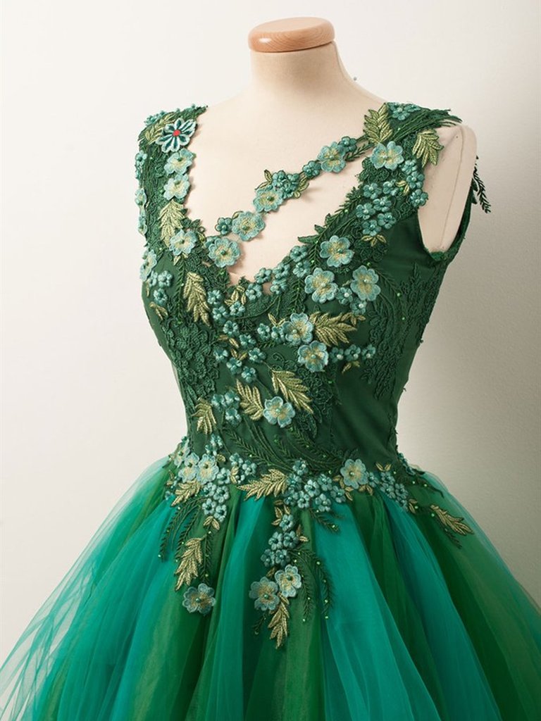 Unique v neck green tulle lace short prom M5751